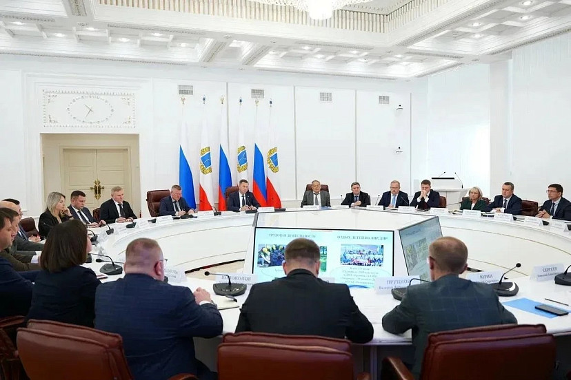 Саратовские детские лагеря представят на портале «Госуслуг»