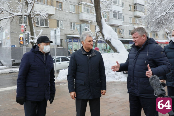 Володин в Саратове раскритиковал работы по уборке снега