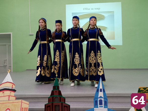 Юные артисты помогли собрать средства на подарки бойцам СВО