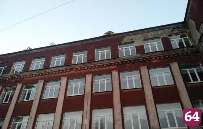 Бригадир получил условный срок за гибель молодого кровельщика