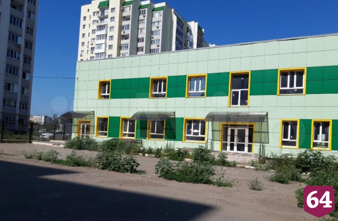 В Саратове за 43 миллиона продают оздоровительный комплекс
