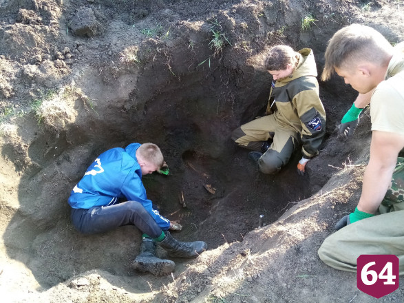 Саратовские поисковики вернулись с поля смерти под Воронежем