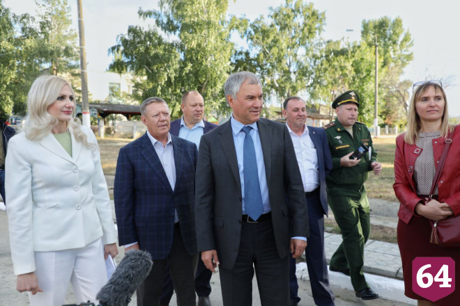 Вячеслав Володин предложил благоустроить военный городок