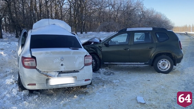 Мужчина погиб в ДТП у памятника водителям в Саратове 