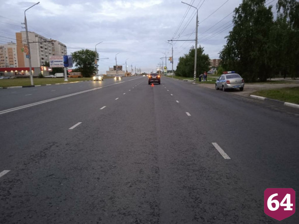 Под Саратовом кроссовер сбил школьницу