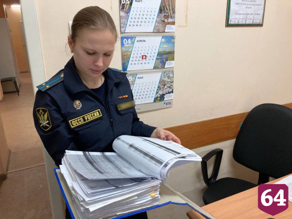 Саратовский школьник благодаря приставам получил почти миллион 