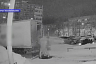 Кража крышек люков на улице Моторной попала на камеры