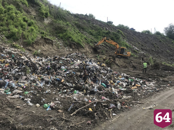 На месте свалки у реки появятся зеленая зона и солярий