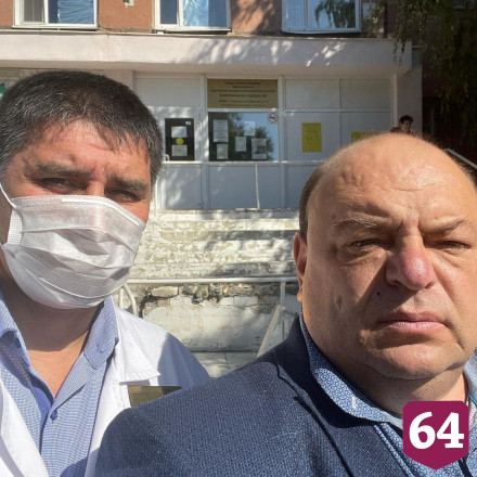 Глава минздрава пообещал разобраться с очередям на вакцинацию