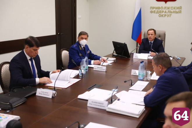 Полпред призвал повысить эффективность работы с молодежью