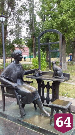 В Саратове восстановили сломанный вандалами памятник 
