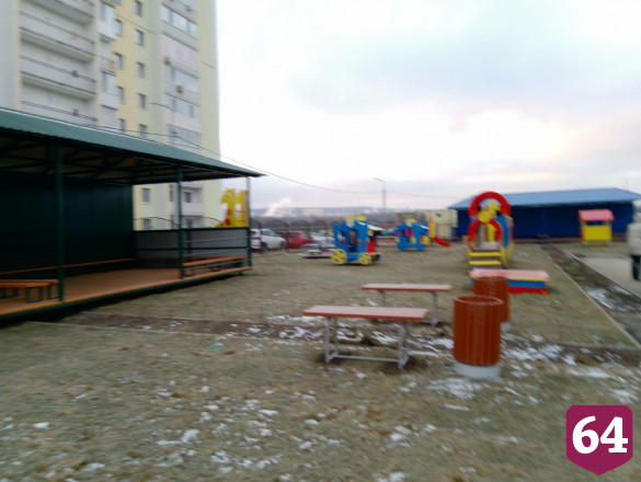 Строителям указали на недочеты в новых детских садах Саратова 