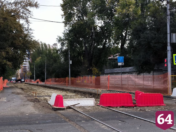 В Саратове чиновники прошли пешком 7 км по трамвайному маршруту 