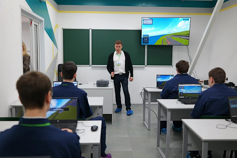 В саратовском техникуме создали IT-кластер