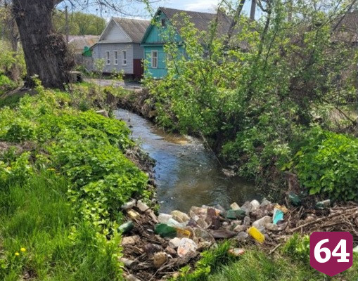 Жители пожаловались в прокуратуру на затопленные участки домов