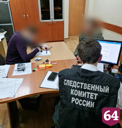 Саратовец изрезал друга ножом из-за критики в адрес девушки