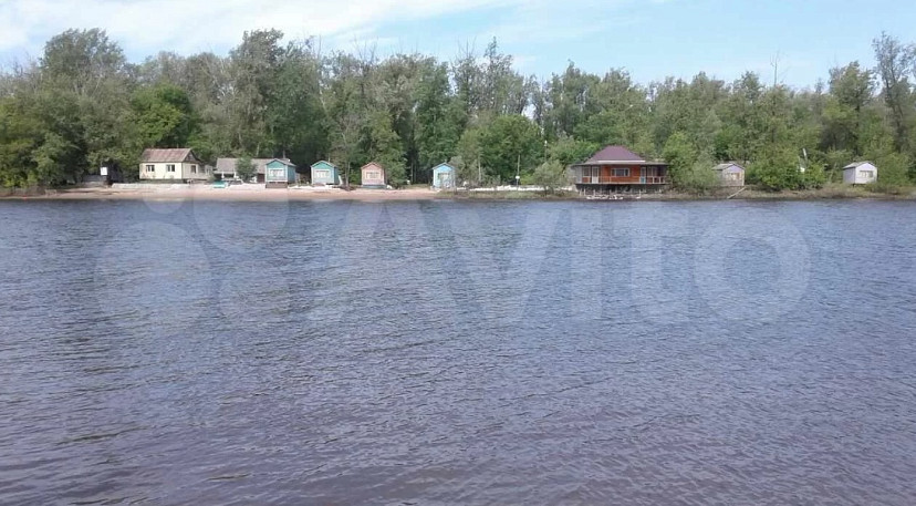 Турбазу на острове под Саратовом продают за 7 миллионов 