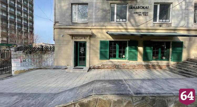 В Саратове нарисовали граффити с Остапом Бендером