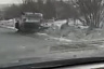 На подъезде к Саратову автомобиль опрокинулся на крышу