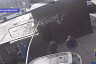Саратовец встретился с давним знакомым и избил его доской ради ценностей