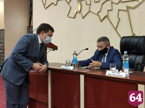 Вице-губернатор извинился перед дольщиками за срыв сроков