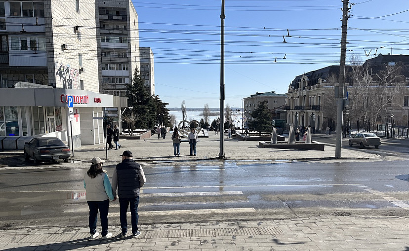 Саратовцам обещают день без осадков и не выше 6 градусов тепла