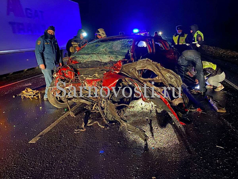 Под Саратовом в ДТП погибли 3 человека