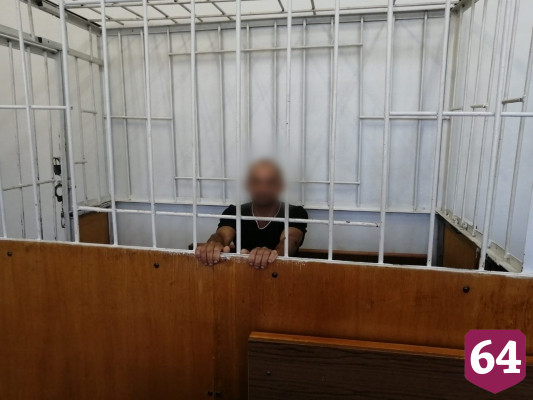 Мужчина расправился с заглянувшей к соседу сожительницей 