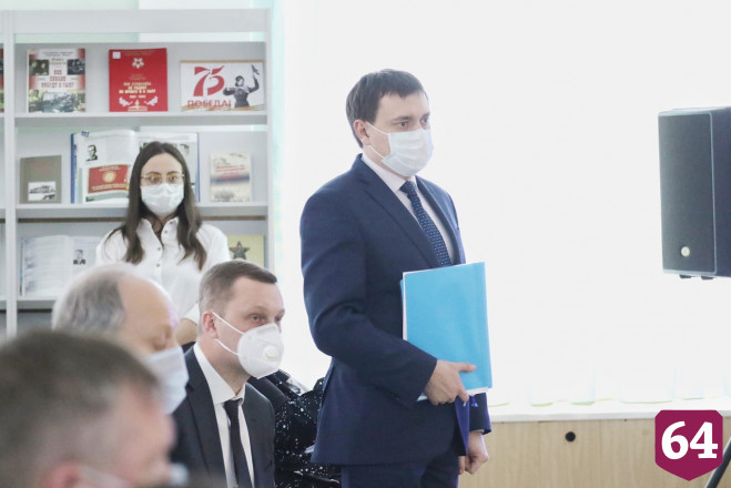 Володин потребовал найти пути решения проблем с жильем для сирот 