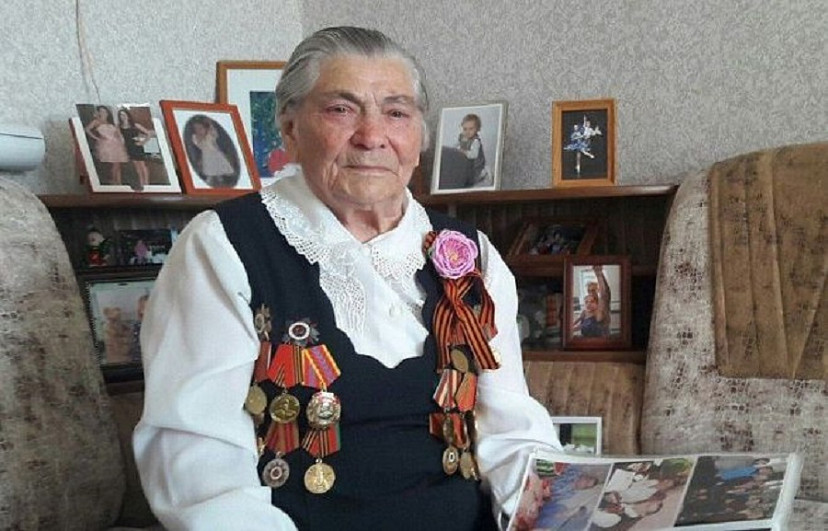 Губернатор поздравил с днем рождения «регулировщицу Победы»