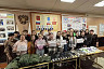 Питерский район активно помогает фронту