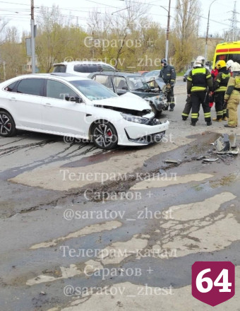 В Саратове водитель «Жигулей» почувствовал себя плохо и умер за рулем