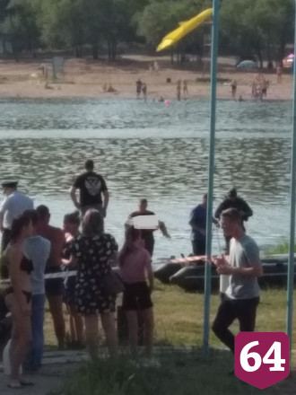 Водолазы обнаружили тело утонувшего под Саратовом 4-летнего мальчика