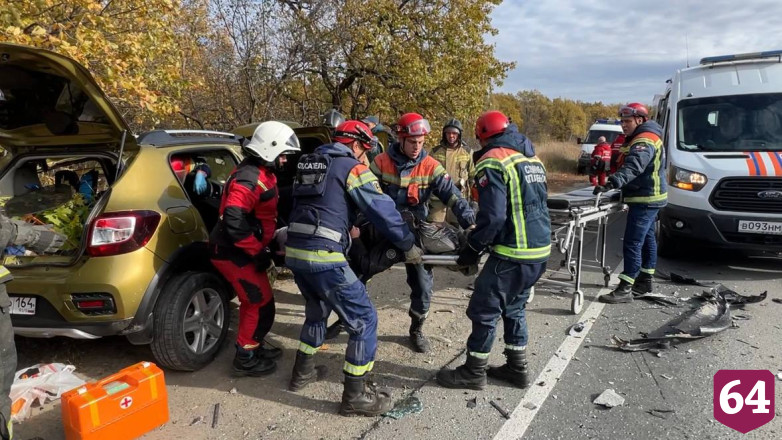 Четыре человека пострадали в ДТП на Кумысной поляне