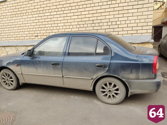 Иномарку саратовца могут продать за долг по алиментам 