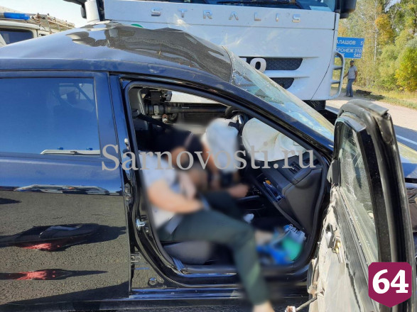 Семья из Татарстана погибла в аварии с фурой под Саратовом 
