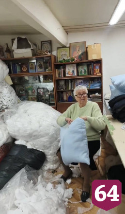 Прихожане саратовского храма варят фронтовые щи и шьют подушки для бойцов СВО