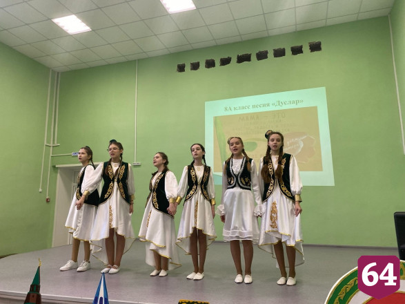 Юные артисты помогли собрать средства на подарки бойцам СВО