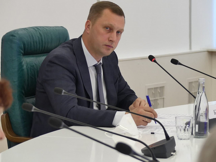 Врио губернатора распорядился разработать программу развития Саратовской области