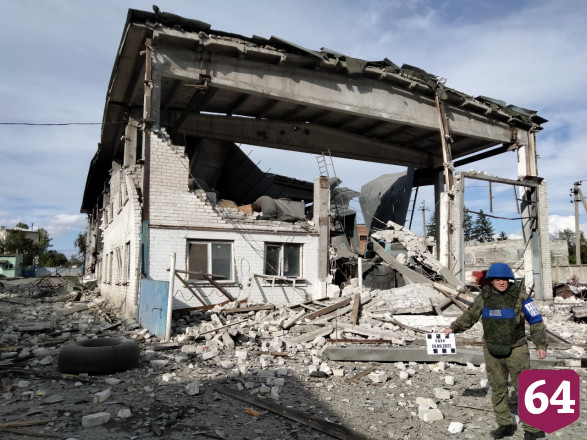 Саратовский чиновник попал под обстрелы в ЛНР
