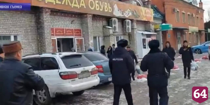 В Саратовской области нелегалов ловили в кафе и на рынках