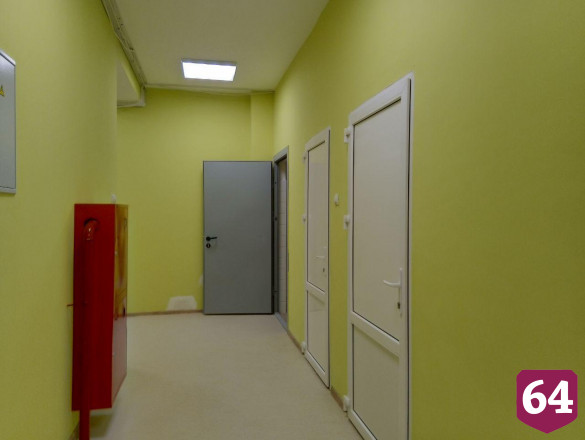 Строителям указали на недочеты в новых детских садах Саратова 