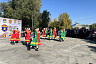 В Саратовской области на казачьем фестивале кормили щами и фланкировали шашкой