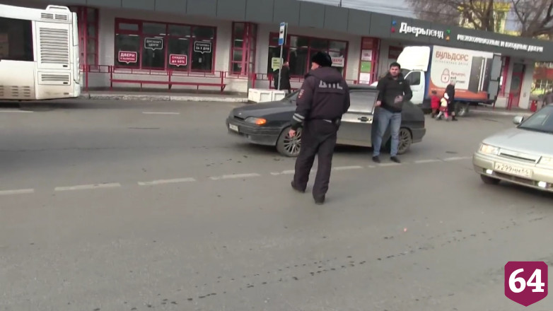 В Саратове с начала месяца за тонировку наказали 49 водителей