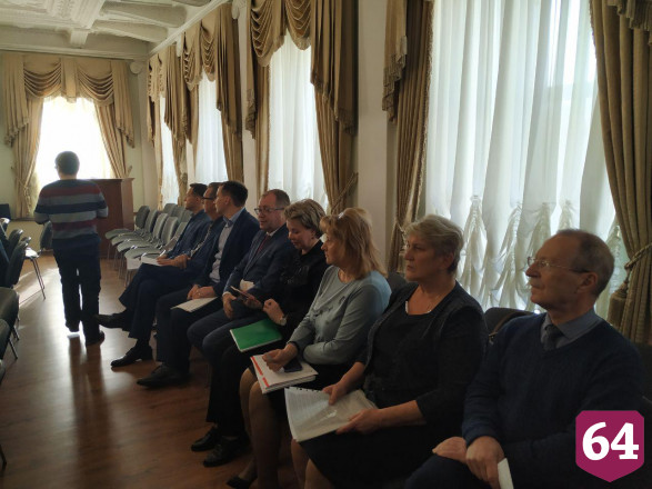 Депутатов о помощи с ремонтом попросили 2 саратовских театра  