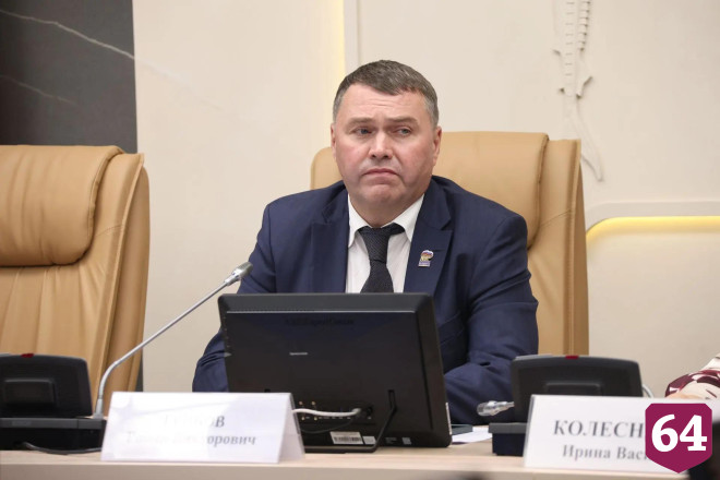 Депутаты призвали ускорить установку модульных ФАПов в Саратовской области
