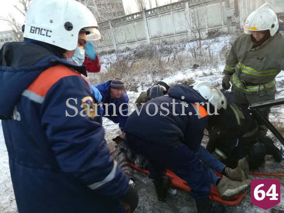 В аварии с «Мерседесом» под Саратовом погиб мужчина