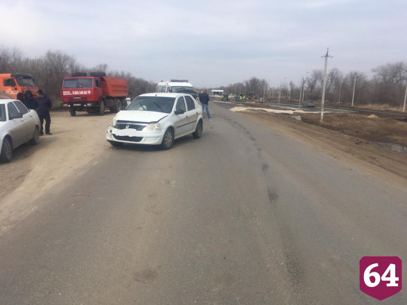 Пассажирка «Рено» пострадала в ДТП со «скорой»