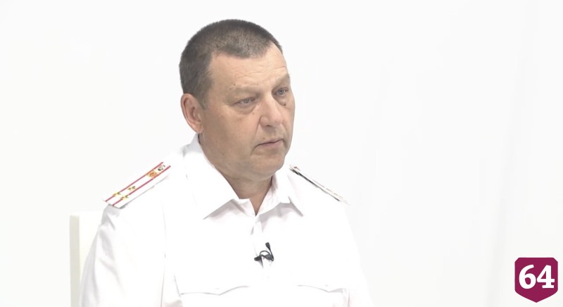 Саратовский начальник Госавтоинспекции сдал на права с первого раза