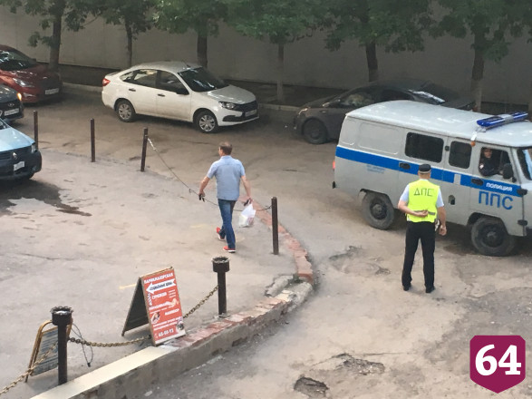 Полицейские задержали пьяного водителя и разогнали ночных хулиганов